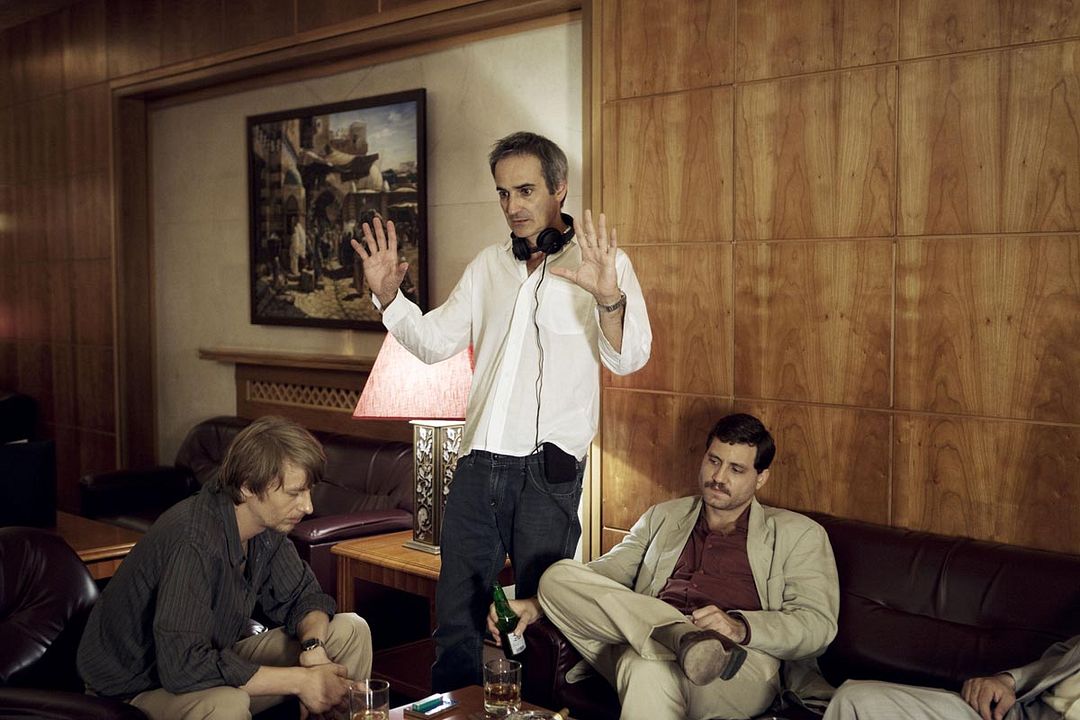 Bild Olivier Assayas, Alexander Scheer, Édgar Ramírez