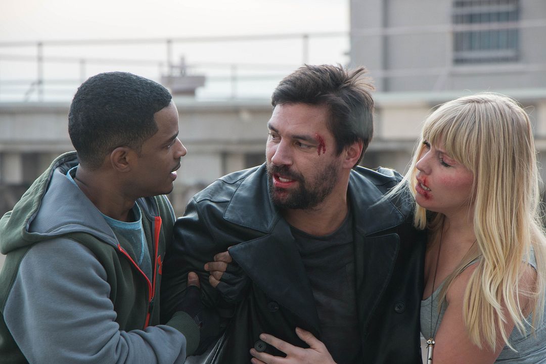 Beta Test : Bild Manu Bennett, Larenz Tate